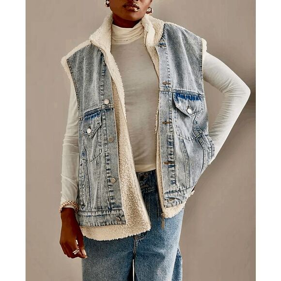 BlankNYC Denim Trucker Vest w/ Faux Sherpa - Picture 2 of 13